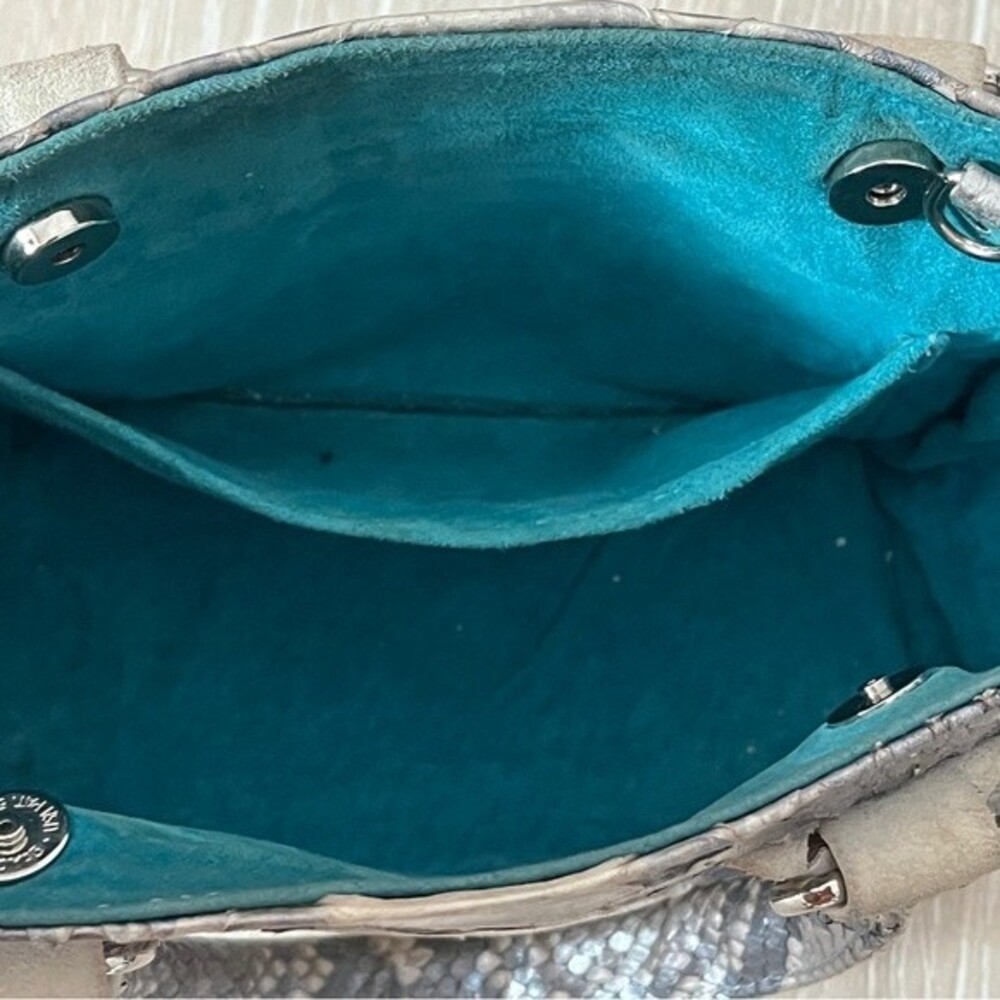 Chic Metallic Genuine Python Crossbody Bag - Picture 5 of 13